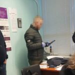 НАБУ й СБУ викрили схему мільйонних зловживань в оборонці: під підозрою – двоє посадовців Сил логістики