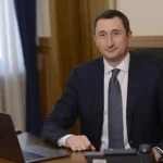 Половина чоловіків призовного віку готові повернутися в Україну: названо умову