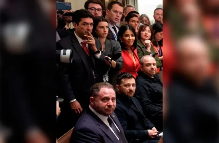 Кого обере Зеленський – Єрмака чи Буданова? – блогерка